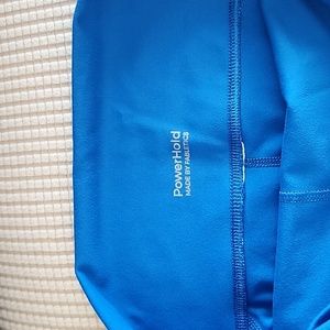 Fabletics high waisted Capri leggings M